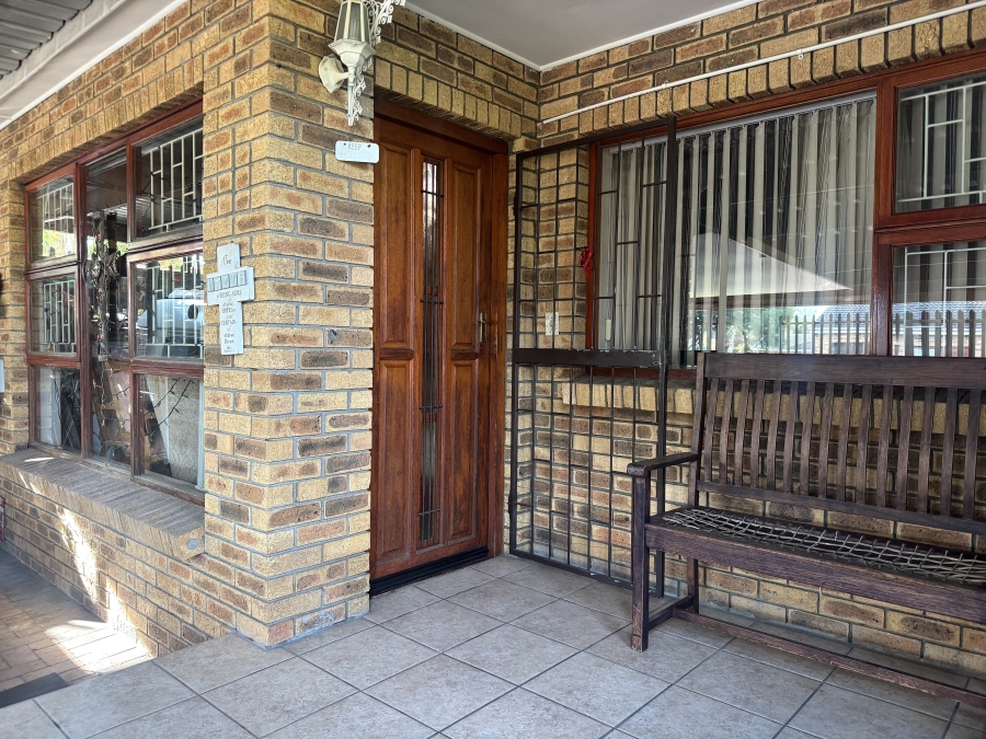 3 Bedroom Property for Sale in Elim Western Cape